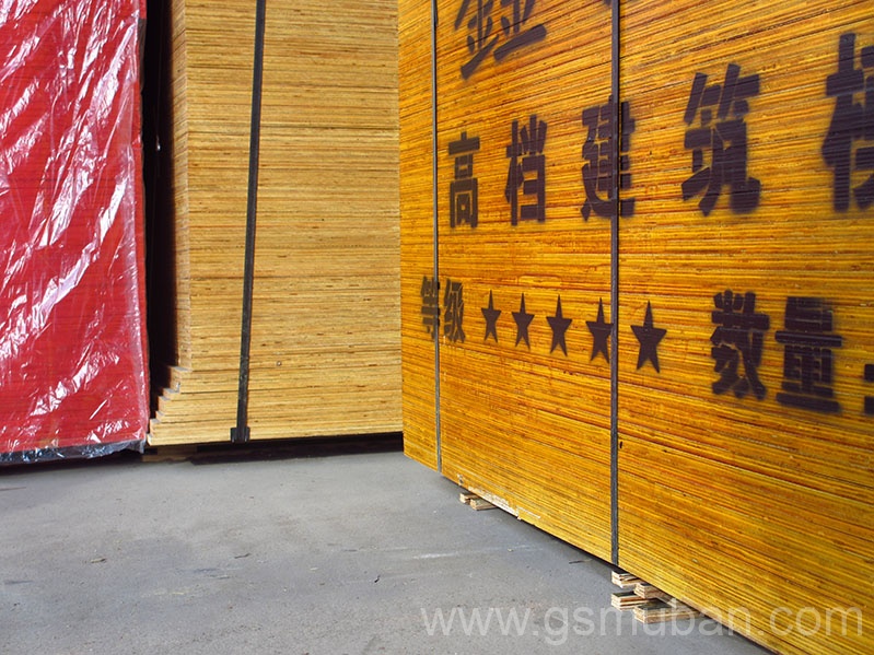 建筑模板中的覆膜板好不好?覆膜板選購技巧